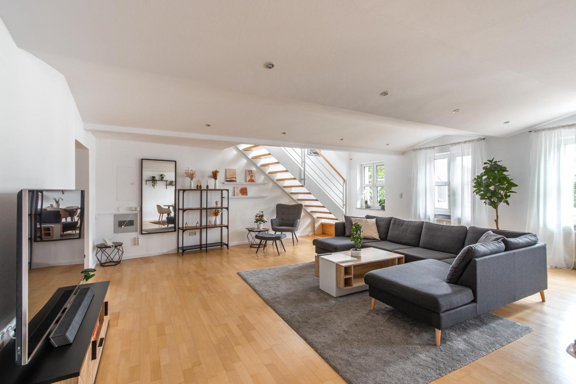 Penthouse-maisonette - Center, Highspeed Internet, Garage Worms