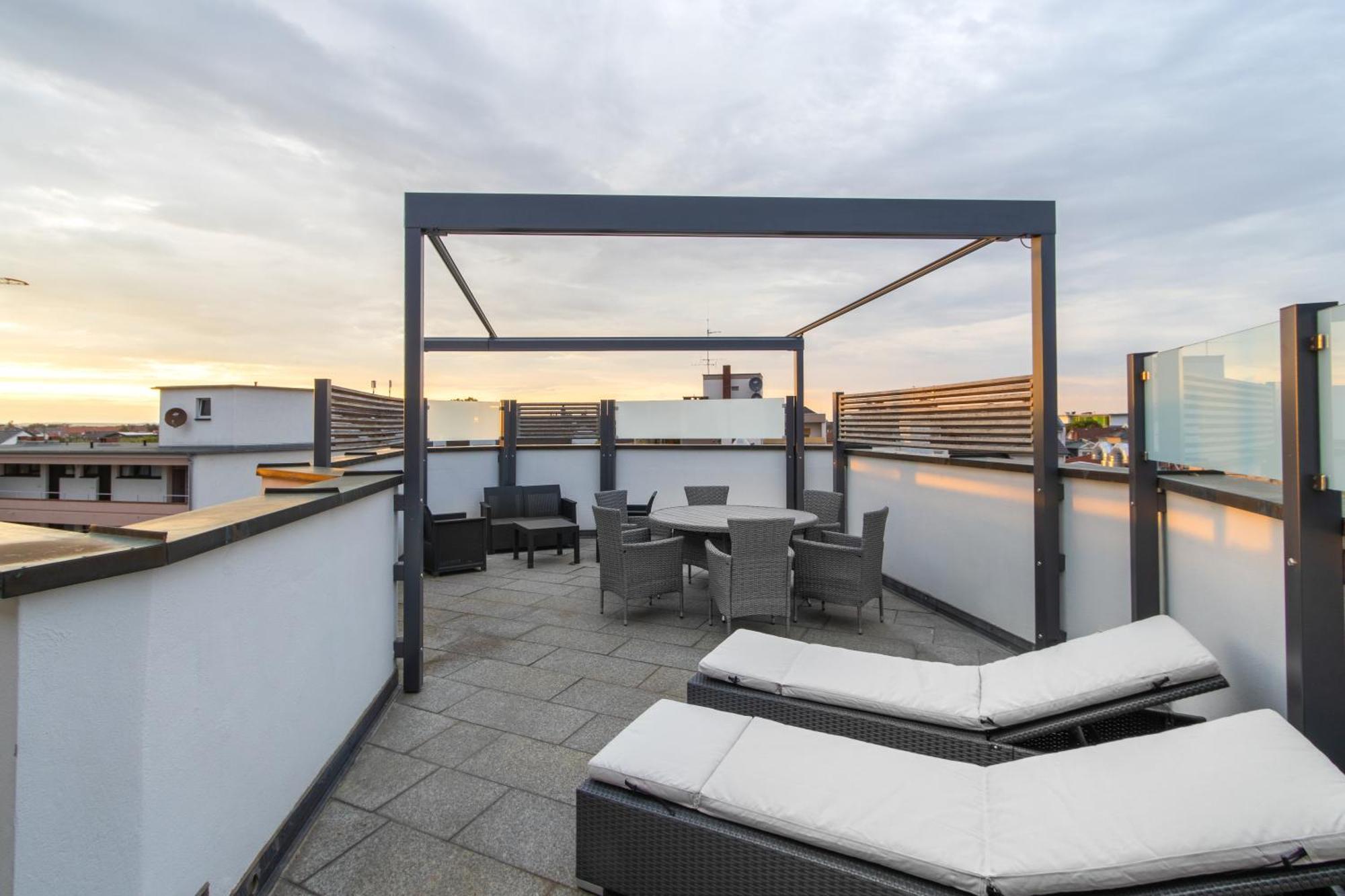Apartment Penthouse-maisonette - Center, Highspeed Internet, Garage